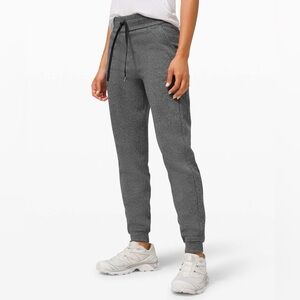 Lululemon Scuba Jogger Heathered Speckled Black Gray Pants